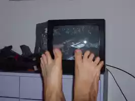 TV without dubbing and with Santeris feet TV without dubbing and with Santeris feet