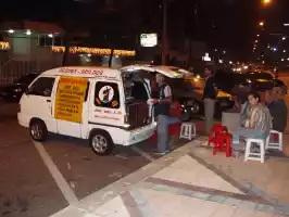 Brazil is a real mobile heaven excluding telephones, here is a mobile restaurant