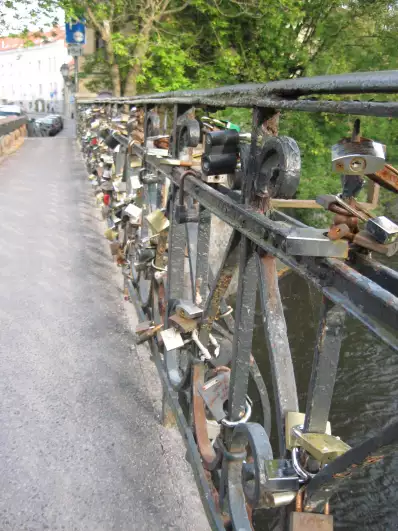 Wedding locks bridge just like in Estonia