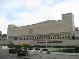 Massive building