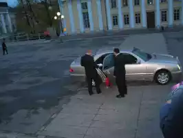Getting to car by Toni