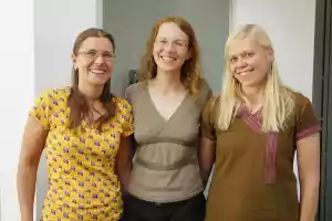 Mari & Päivi & Mari Mari & Päivi & Mari