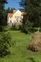 Idyllic Vallmogard