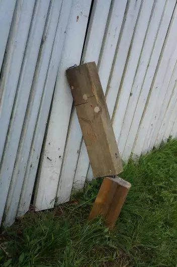 Creatively fixed fence