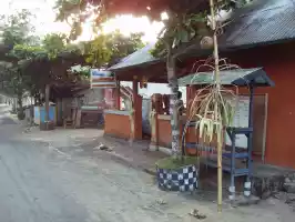 More empty streets