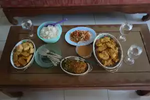 Vegetarian delights cooked by Dians mother