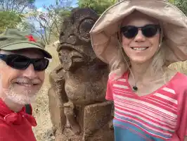 Fertility god in the middle Fertility god in the middle