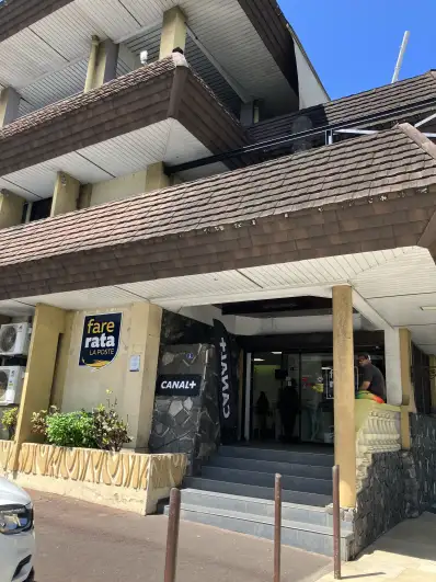 French Polynesia, Tahiti, Papeete post office