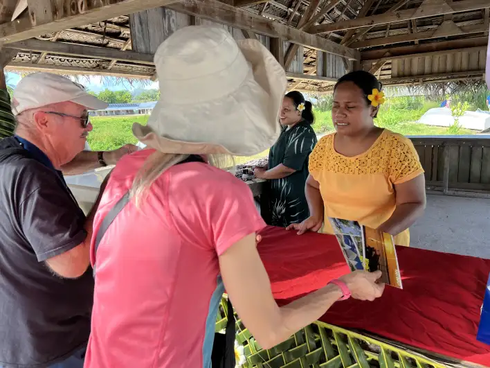 Kiribati mailing postcards