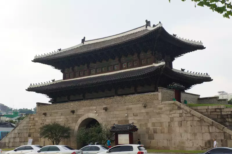 A gate